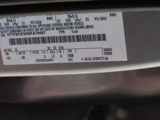 Ford F-150 2022 4x4 XL 4dr SuperCrew 5.5 ft. SB