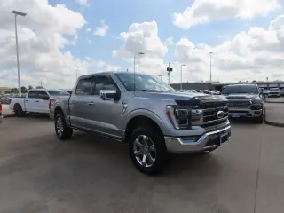 Ford F-150 2022 4x4 XL 4dr SuperCrew 5.5 ft. SB