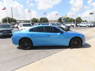 Dodge Charger 2023 SXT 4dr Sedan
