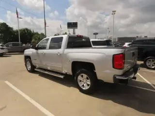 Chevrolet Silverado 1500 2017 4x2 LT 4dr Crew Cab 5.8 ft. SB