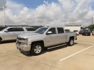 Chevrolet Silverado 1500 2017 4x2 LT 4dr Crew Cab 5.8 ft. SB