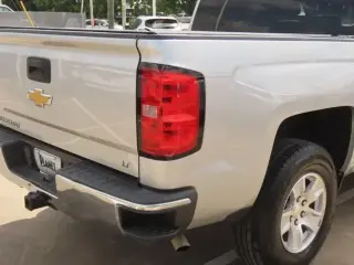 Chevrolet Silverado 1500 2017 4x2 LT 4dr Crew Cab 5.8 ft. SB