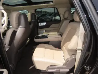 Lincoln Navigator L 2022 4x2 Reserve 4dr SUV
