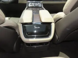 Lincoln Navigator L 2022 4x2 Reserve 4dr SUV