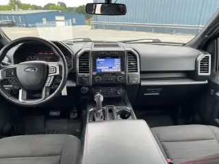 Ford F-150 2019 4x4 XL 4dr SuperCrew 5.5 ft. SB