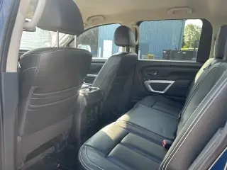 Nissan Titan 2018 4x4 S 4dr Crew Cab