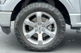 Ford F-150 2023 4x4 XL 4dr SuperCrew 5.5 ft. SB