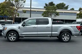 Ford F-150 2023 4x4 XL 4dr SuperCrew 5.5 ft. SB