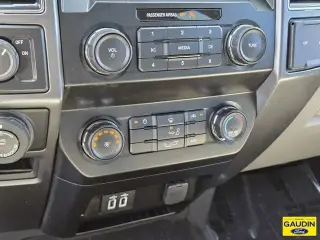 Ford F-150 2020 4x2 XL 4dr SuperCab 6.5 ft. SB