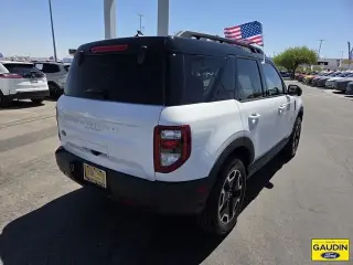Ford Bronco Sport 2023 AWD Outer Banks 4dr SUV