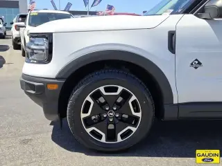 Ford Bronco Sport 2023 AWD Outer Banks 4dr SUV