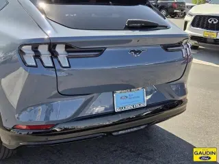 Ford Mustang Mach-E 2023 AWD Premium 4dr SUV