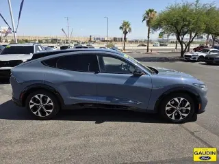 Ford Mustang Mach-E 2023 AWD Premium 4dr SUV