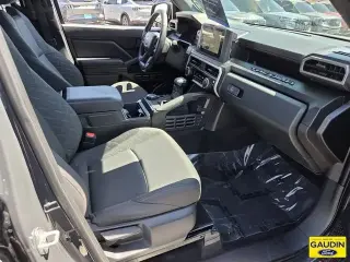 Toyota Tacoma 2024 4x4 SR 4dr Double Cab 5.0 ft SB 8A