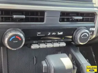 Toyota Tacoma 2024 4x4 SR 4dr Double Cab 5.0 ft SB 8A