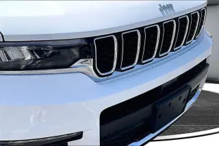 Jeep Grand Cherokee L 2023 4x4 Limited 4dr SUV