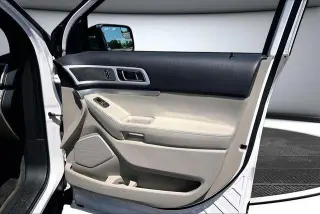 Ford Explorer 2015 AWD XLT 4dr SUV