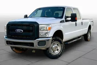Ford F-250 Super Duty 2011 4x4 XLT 4dr Crew Cab 6.8 ft. SB Pickup