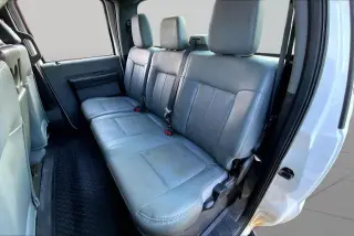 Ford F-250 Super Duty 2011 4x4 XLT 4dr Crew Cab 6.8 ft. SB Pickup