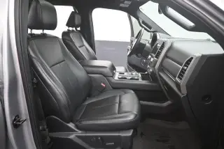 Ford Expedition 2021 4x2 XLT 4dr SUV