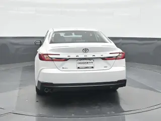 Toyota Camry 2025 SE 4dr Sedan