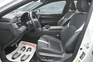 Toyota Camry 2025 SE 4dr Sedan