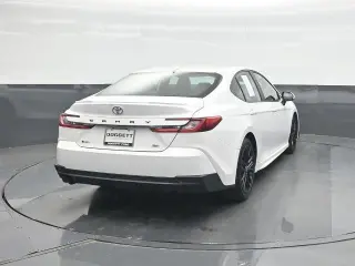 Toyota Camry 2025 SE 4dr Sedan