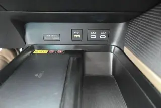 Toyota Camry 2025 SE 4dr Sedan