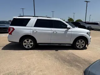 Ford Expedition 2019 4x4 XLT 4dr SUV