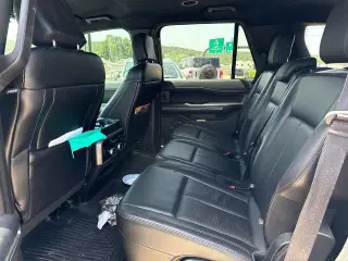 Ford Expedition 2019 4x4 XLT 4dr SUV