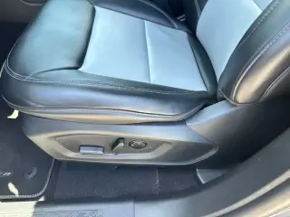 Ford Explorer 2024 XLT 4dr SUV