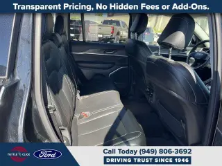 Jeep Grand Cherokee 2023 4x2 Limited 4dr SUV
