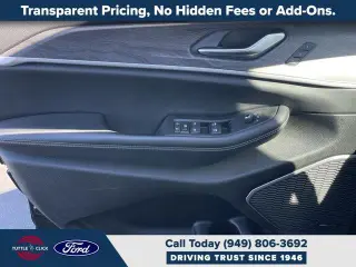 Jeep Grand Cherokee 2023 4x2 Limited 4dr SUV