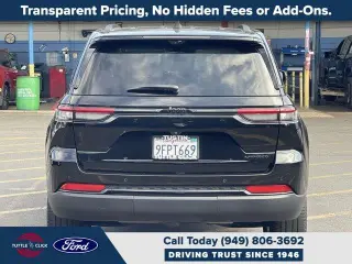 Jeep Grand Cherokee 2023 4x2 Limited 4dr SUV