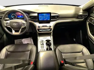 Ford Explorer 2023 XLT 4dr SUV