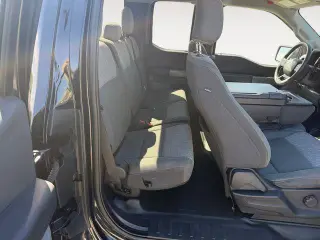 Ford F-150 2023 4x4 XL 4dr SuperCab 6.5 ft. SB