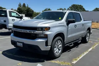 Chevrolet Silverado 1500 Limited 2022 4x4 Custom 4dr Crew Cab 5.8 ft. SB