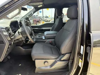 Ford F-150 2023 4x4 XL 4dr SuperCrew 5.5 ft. SB