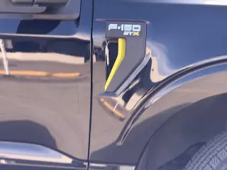 Ford F-150 2024 4x2 STX 4dr SuperCrew 5.5 ft. SB