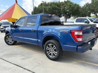 Ford F-150 2023 4x2 XLT 4dr SuperCrew 5.5 ft. SB