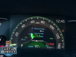 Toyota RAV4 2023 XLE Premium 4dr SUV