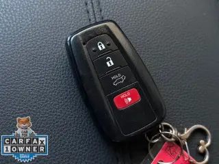 Toyota RAV4 2023 XLE Premium 4dr SUV