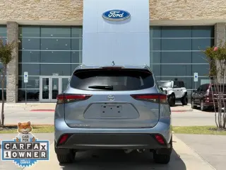 Toyota Highlander 2024 LE 4dr SUV