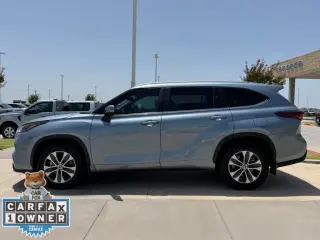 Toyota Highlander 2024 LE 4dr SUV