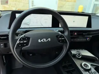 Kia EV6 2022 AWD Wind 4dr Crossover
