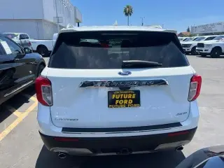 Ford Explorer 2022 AWD Limited 4dr SUV