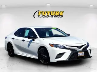 Toyota Camry 2020 SE 4dr Sedan