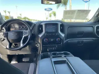 Chevrolet Silverado 1500 2021 4x2 RST 4dr Crew Cab 5.8 ft. SB