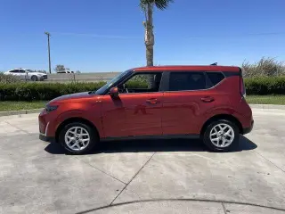 Kia Soul 2024 S 4dr Crossover