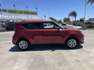 Kia Soul 2024 S 4dr Crossover